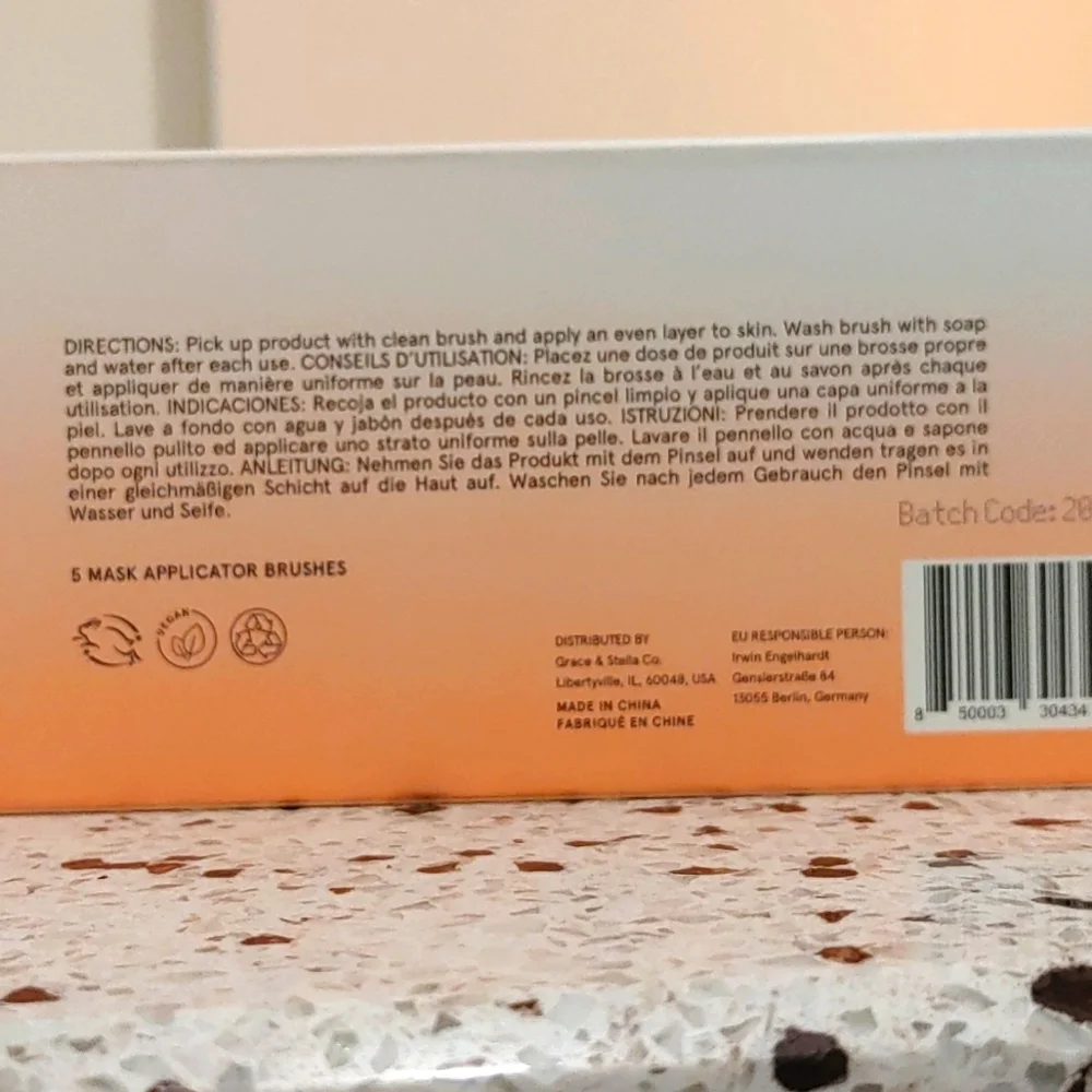 $10 grace & stella 5 mask application brushes - factory sealed!! - Picture 3 of 7